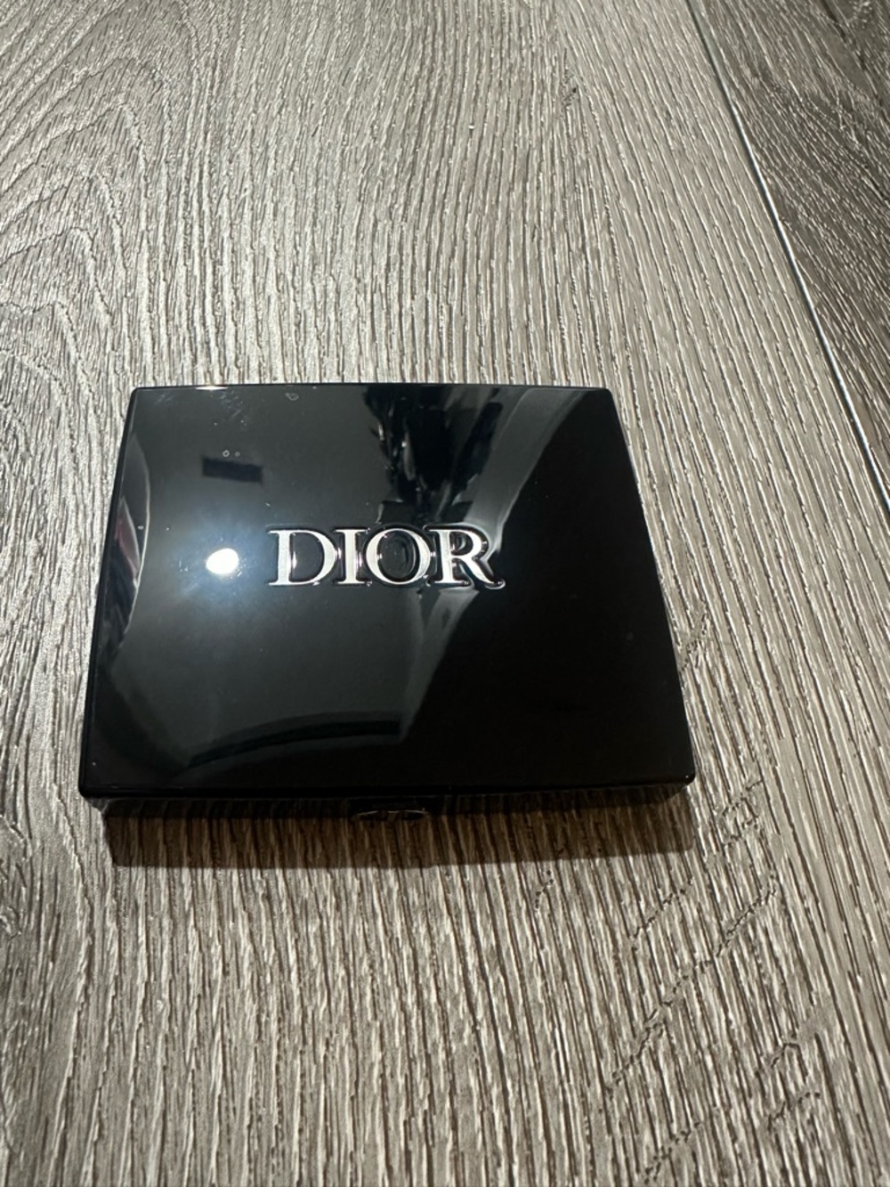 **SOLD**
Dior Eye Shadow Set